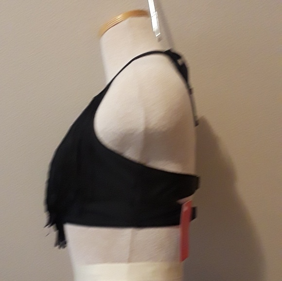 Bathing suits - Picture 3 of 5